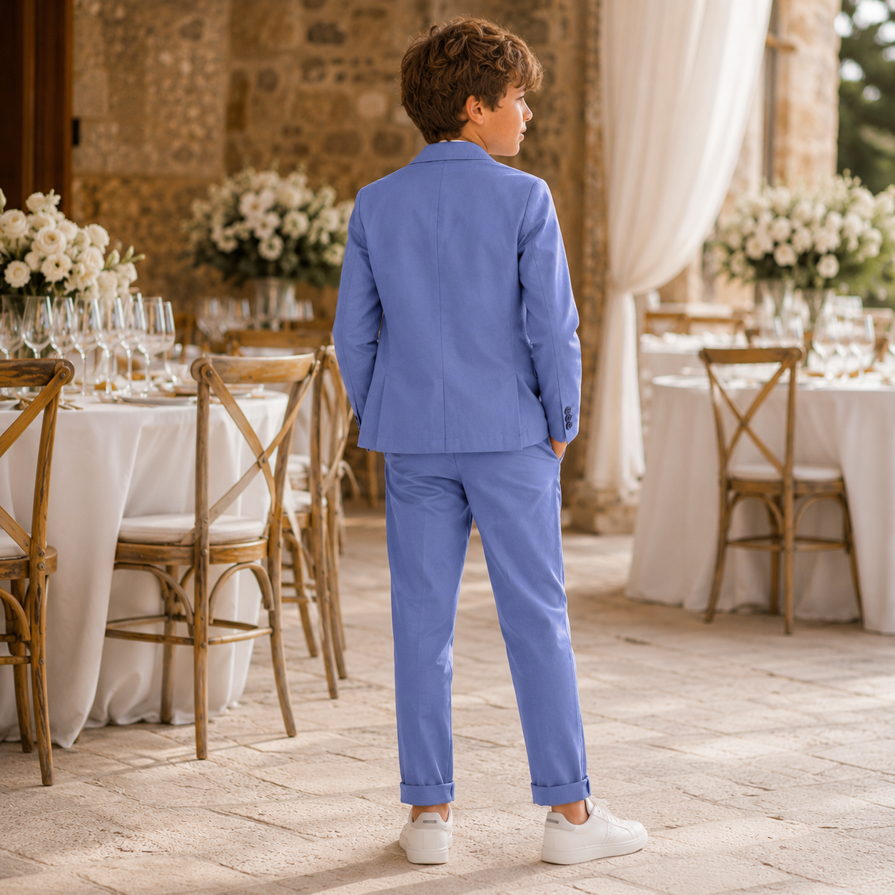 Completo maschile elegante giacca-pantalone in cotone