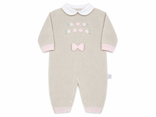 Baby romper in dove grey cotton yarn with pastel pink flowers